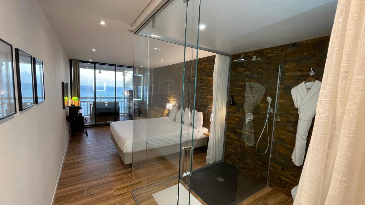 Vue Mer & Rocher - Okavango Blue Studio Le Diamant Exterior foto